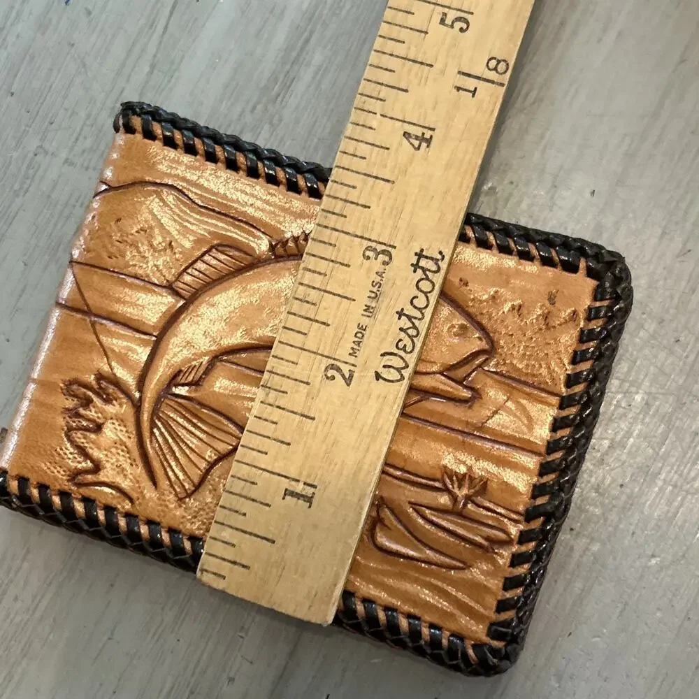 Vtg Hand Tooled Leather Bi Fold Wallet Lake Fishing Fish Scene